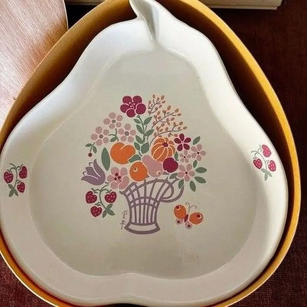 Vintage Country Bouquet Pear Dish Stoneware Taiwan 1970s Collectible